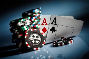 demo pp mobile app interface showing sportsbook and live-dealer options